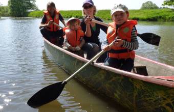 Photo: Family in a canoe